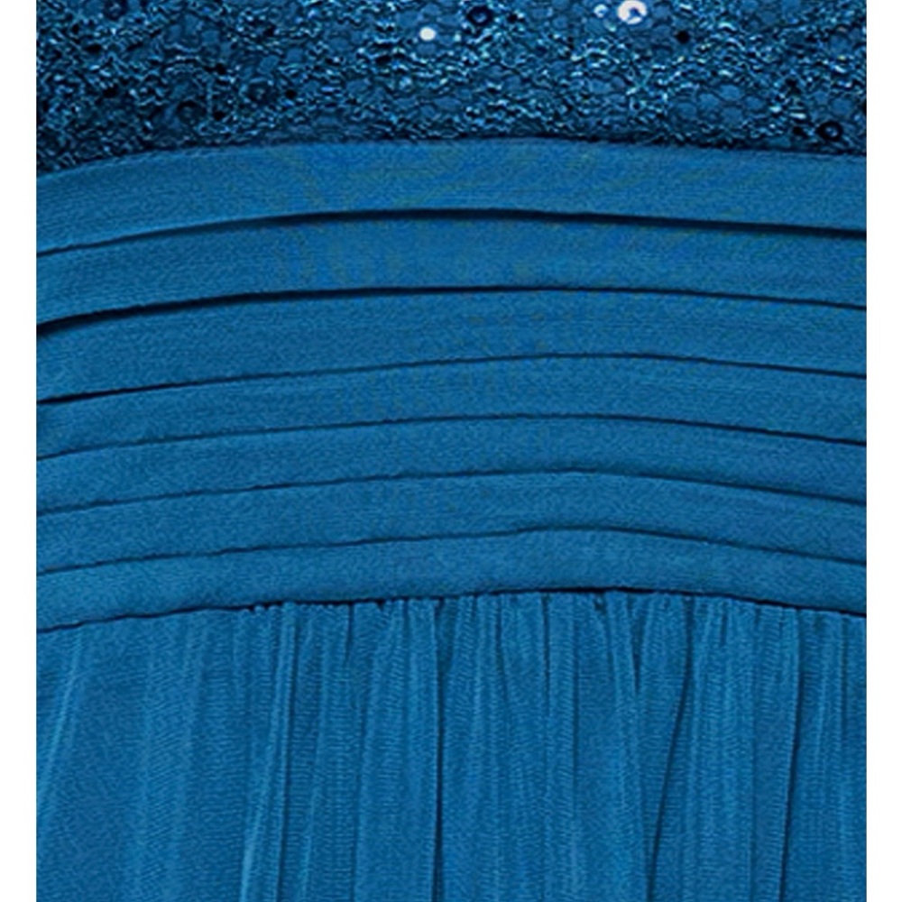 Betsy & Adam Teal Halter Sequin Chiffon Gown Petite Size 2P Formal Evening - Picture 8 of 8